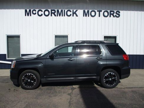 Used 2017 GMC Terrain SLT w/ Open Road Package AWD/4WD image 1