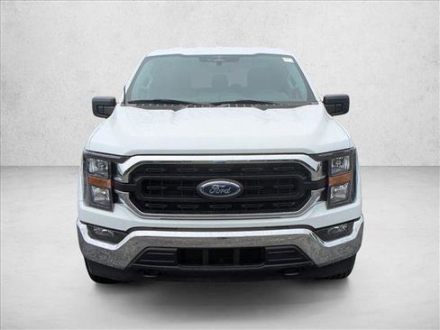 Used 2023 Ford F150 XLT image 3