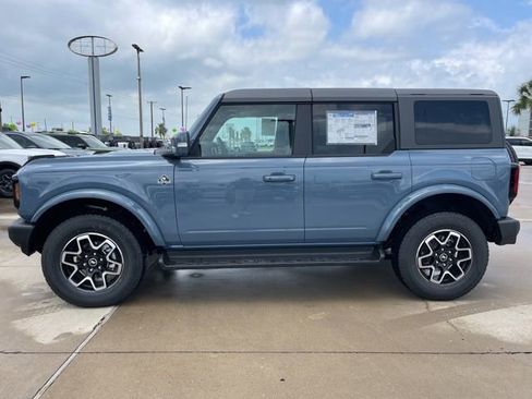 New 2025 Ford Bronco Outer Banks image 5