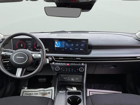 Used 2025 Hyundai Sonata SEL FWD image 19
