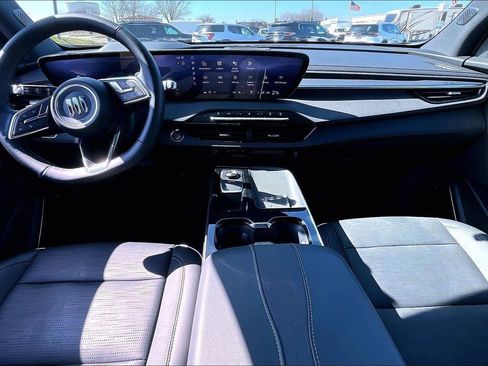 Used 2025 Buick Enclave Sport Touring image 16