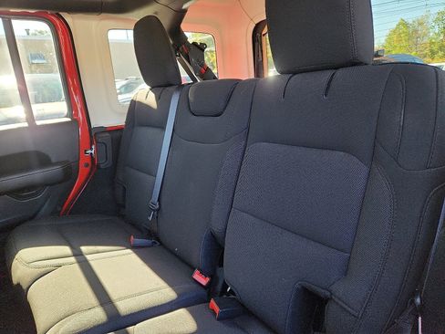 Used 2023 Jeep Wrangler Unlimited Sahara w/ Dual Top Group image 26