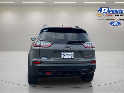 Used 2019 Jeep Cherokee Trailhawk AWD/4WD image 6