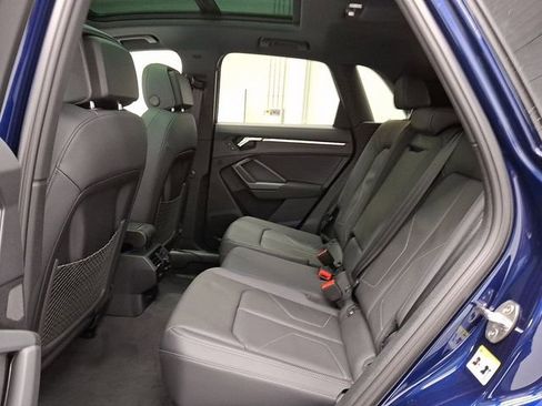 Used 2025 Audi Q3 2.0T Premium w/ Convenience Package image 6