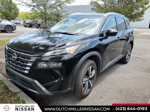 Certified 2026 Nissan Rogue SL AWD/4WD image 1