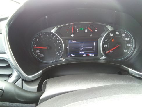 Used 2024 Chevrolet Equinox LT AWD/4WD image 15