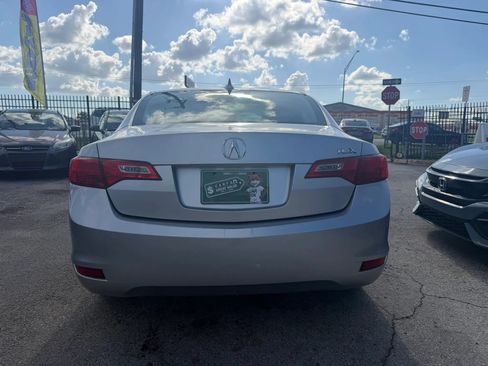 Used 2013 Acura ILX FWD image 5