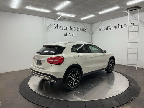 Used 2017 Mercedes-Benz GLA 250 image 8