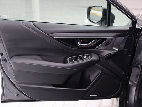 Certified 2025 Subaru Outback Limited image 15