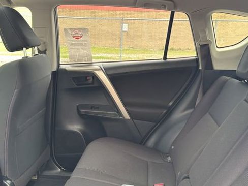 Used 2013 Toyota RAV4 XLE AWD/4WD image 23