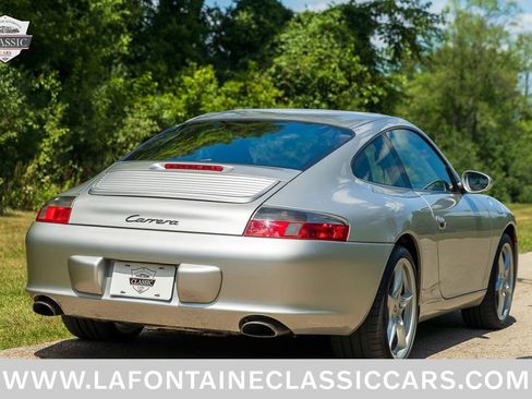 Used 2002 Porsche 911 Carrera RWD image 29