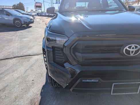 Certified 2024 Toyota Tacoma SR5 image 11
