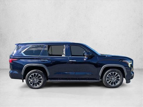 Used 2024 Toyota Sequoia Limited w/ Tow Technology Package AWD/4WD image 4
