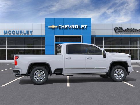 New 2025 Chevrolet Silverado 2500 High Country w/ High Country Premium Package AWD/4WD image 5