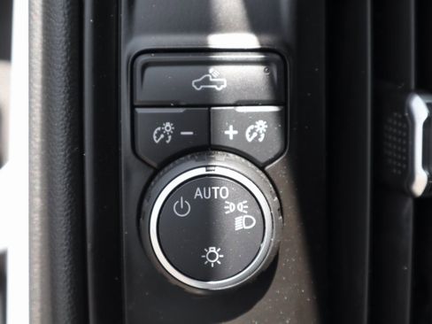 Used 2020 Chevrolet Silverado 2500 W/T w/ WT Convenience Package image 21