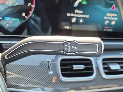 Used 2023 Mercedes-Benz GLE 450 GLE 450 4D Sport Utility image 24