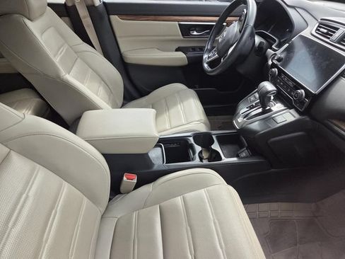 Used 2019 Honda CR-V Touring image 10