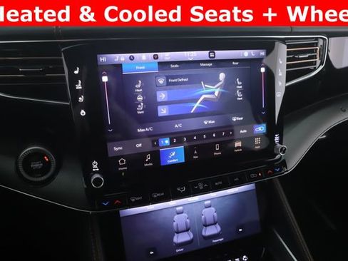 Used 2025 Jeep Grand Wagoneer L Series III w/ Rear Seat Video Group 1 image 4