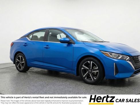 Used 2025 Nissan Sentra SV image 1