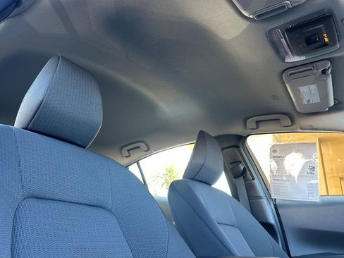 Used 2025 Toyota Prius LE image 18