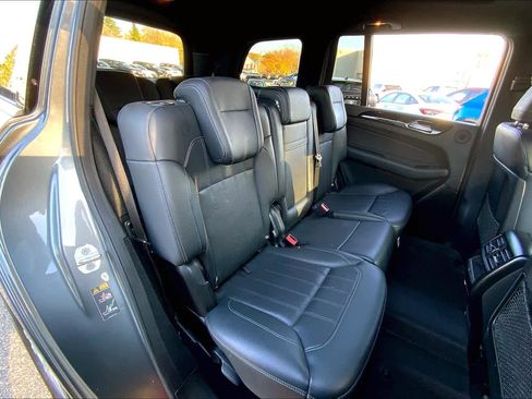 Used 2017 Mercedes-Benz GLS 450 4MATIC image 19