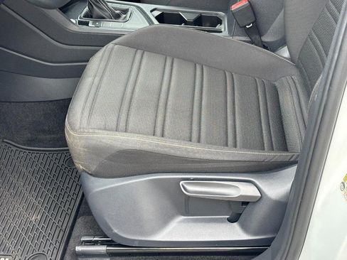 Used 2023 Volkswagen Tiguan S FWD image 17