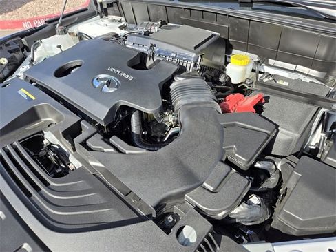 New 2025 INFINITI QX50 Luxe image 23