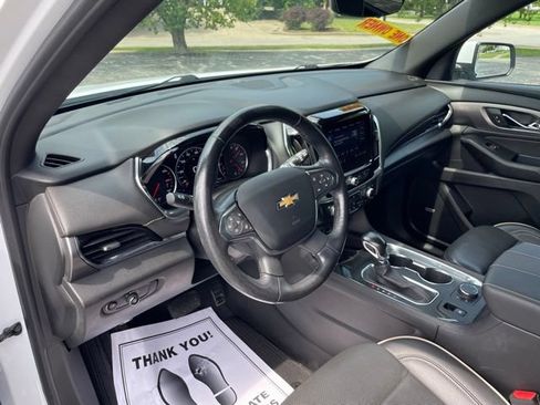 Used 2022 Chevrolet Traverse Premier AWD/4WD image 14