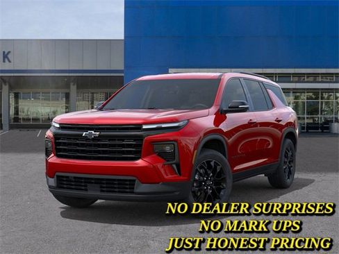 New 2026 Chevrolet Traverse LT w/ Midnight/Sport Edition image 6