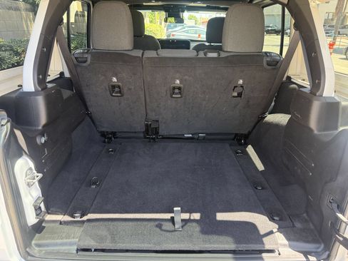 Used 2025 Jeep Wrangler Unlimited Sport AWD/4WD image 23