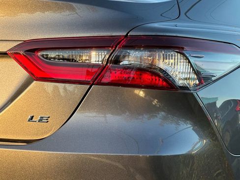 Used 2024 Toyota Camry LE w/ Convenience Package image 25