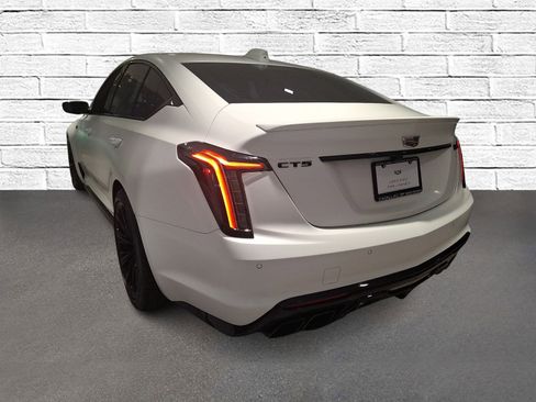 Certified 2026 Cadillac CT5 V Blackwing RWD image 4