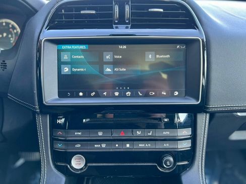 Used 2017 Jaguar F-PACE S AWD/4WD image 27