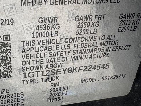 Used 2019 GMC Sierra 2500 Denali w/ Duramax Plus Package AWD/4WD image 17