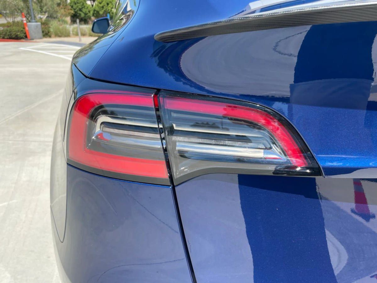 Used 2023 Tesla Model Y Performance AWD/4WD image 35