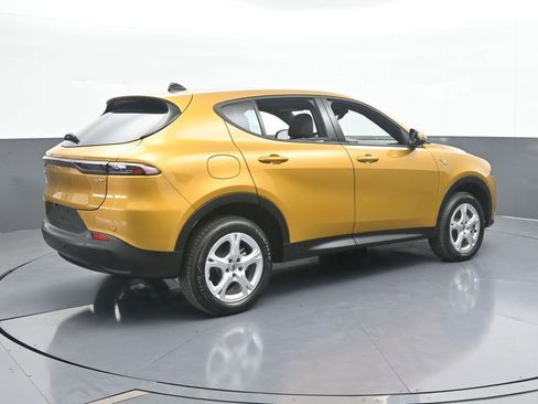 Used 2024 Dodge Hornet GT image 6