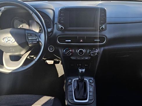 Used 2018 Hyundai Kona SEL AWD/4WD image 11