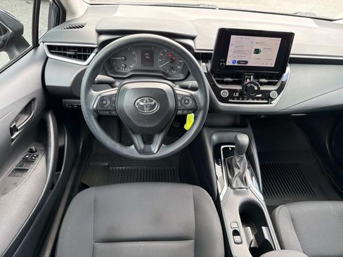 Used 2024 Toyota Corolla LE FWD image 23