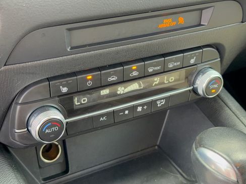 Used 2019 MAZDA CX-5 Touring FWD image 22