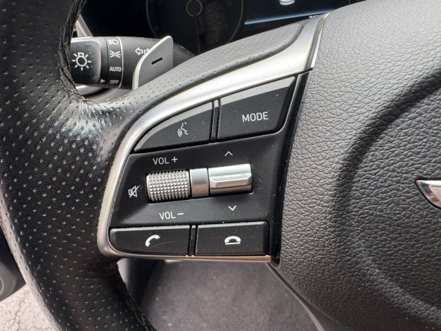 Used 2021 Genesis G70 3.3T RWD image 26