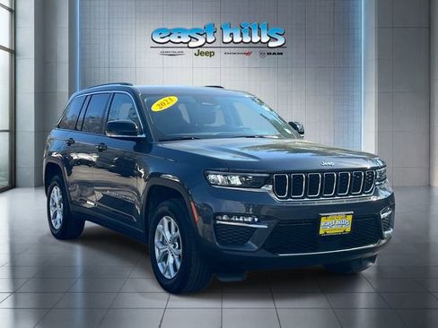 Certified 2023 Jeep Grand Cherokee Limited image 1
