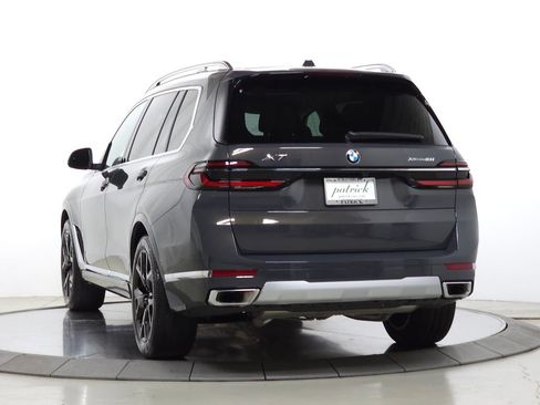 Used 2026 BMW X7 xDrive40i w/ Premium Package AWD/4WD image 6