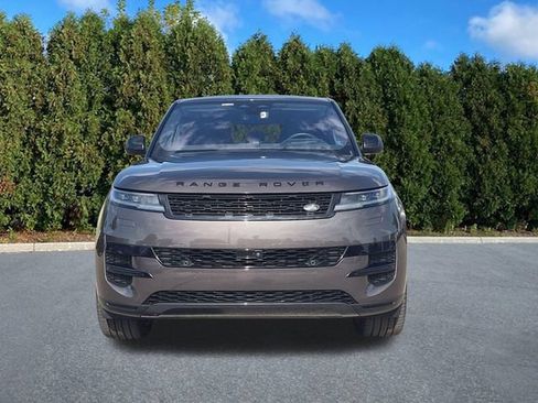 Used 2023 Land Rover Range Rover Sport SE AWD/4WD image 2