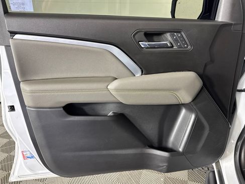 Certified 2023 Chevrolet Colorado ZR2 w/ ZR2 Convenience Package III AWD/4WD image 34