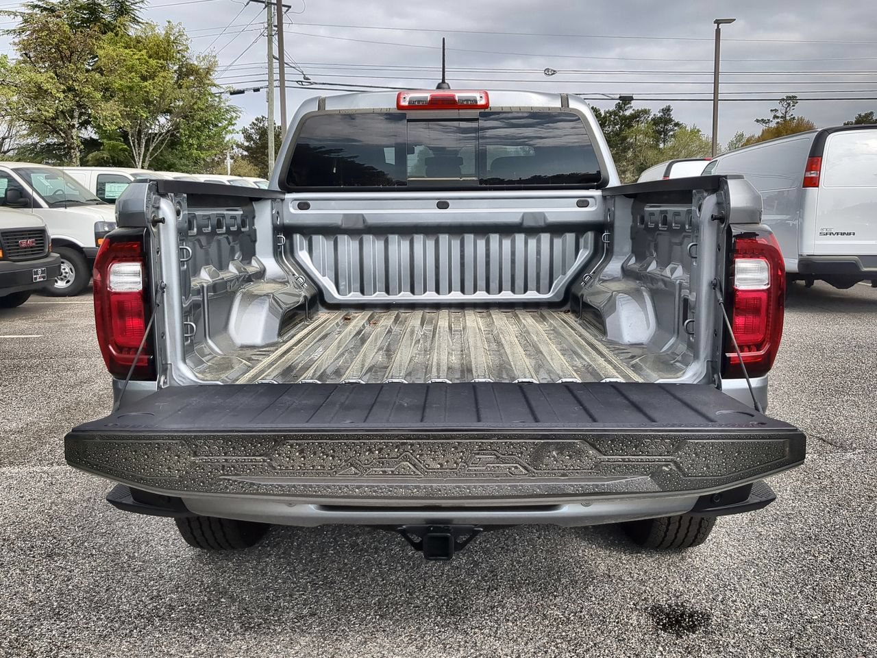 Used 2025 GMC Canyon Elevation RWD image 23