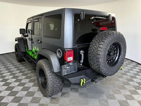 Used 2018 Jeep Wrangler Unlimited Sport S AWD/4WD image 7