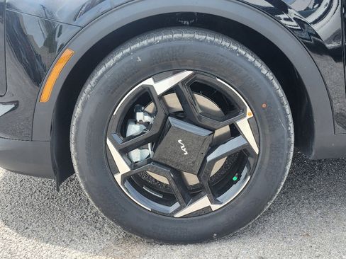 New 2026 Kia Sportage EX image 7