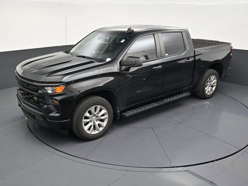 Used 2022 Chevrolet Silverado 1500 Custom RWD image 12
