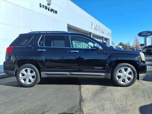 Used 2017 GMC Terrain SLT image 9