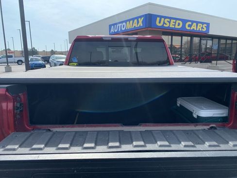 Used 2021 GMC Sierra 1500 SLT w/ SLT Premium Package AWD/4WD image 8